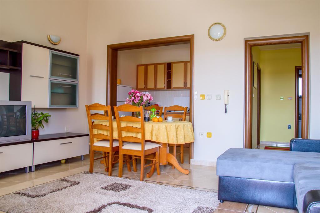 Apartment Roko Умаг Экстерьер фото