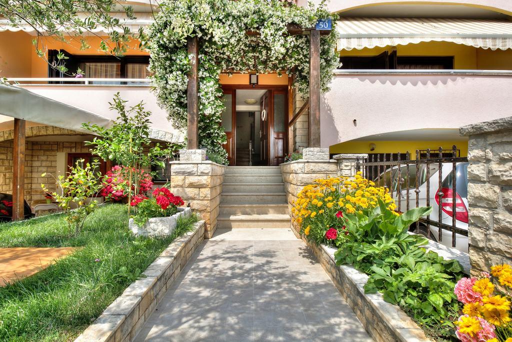 Apartment Roko Умаг Экстерьер фото